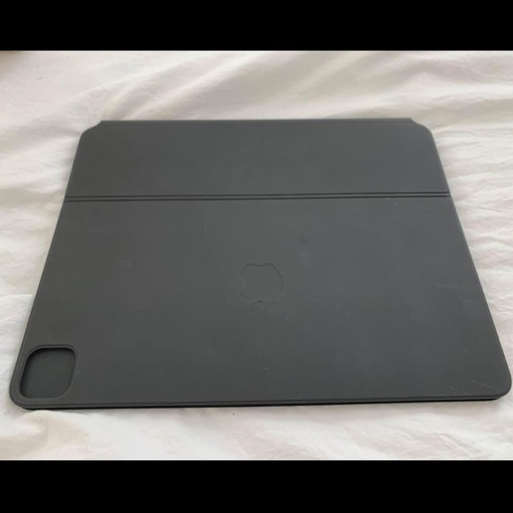 Apple Magic Keyboard 12.9in - Picture 6 of 7